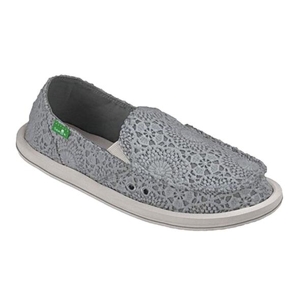 Sanuk Donna Crochet gray lace slip on sidewalk surfer 1015911 size 6 like new - Picture 1 of 4
